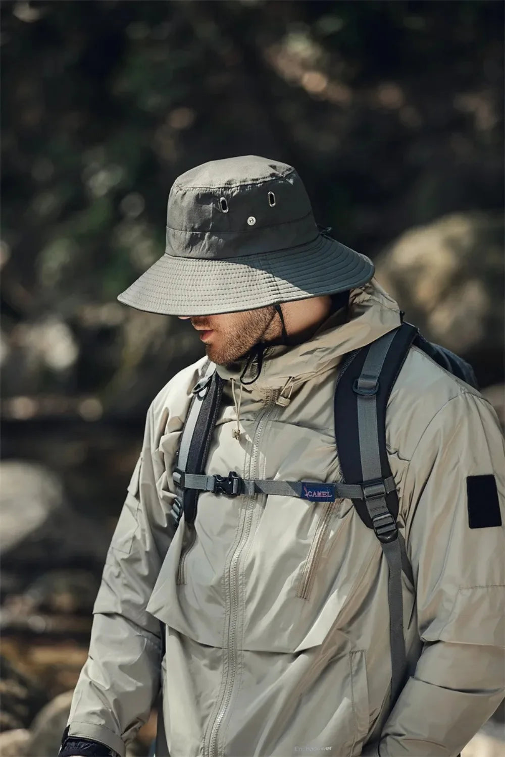 Men's Wide Brim Sun Hat - Waterproof UV Protection Safari Bucket Hat for Fishing, Hiking, and Outdoor Activities.
