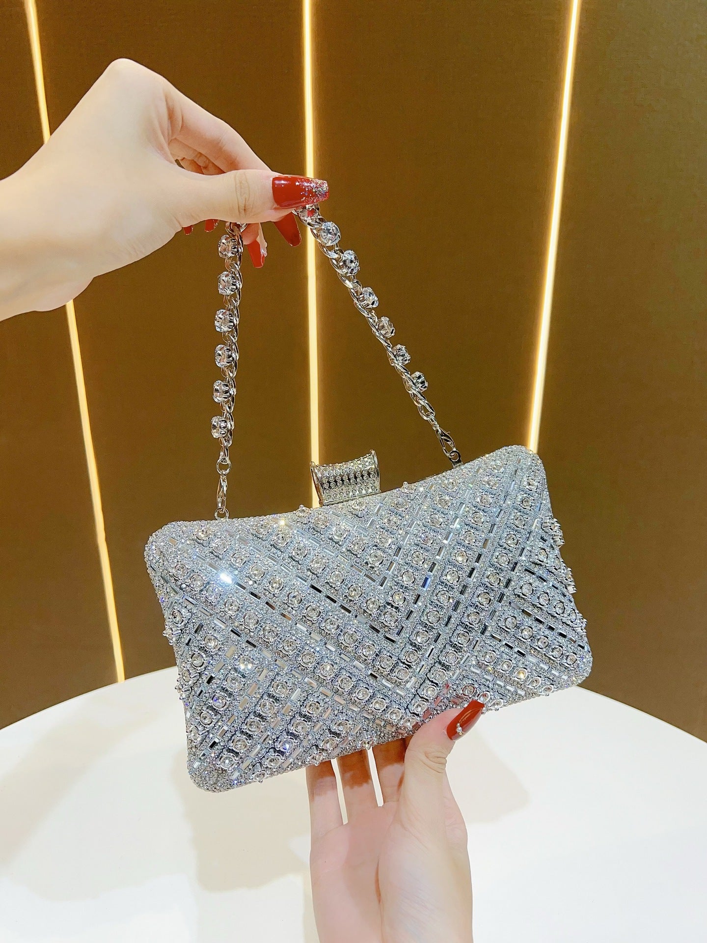 Luxury Rhinestone & Pearl Encrusted Evening Clutch - Elegant Geometric Pattern Party Purse with Detachable Chain Strap