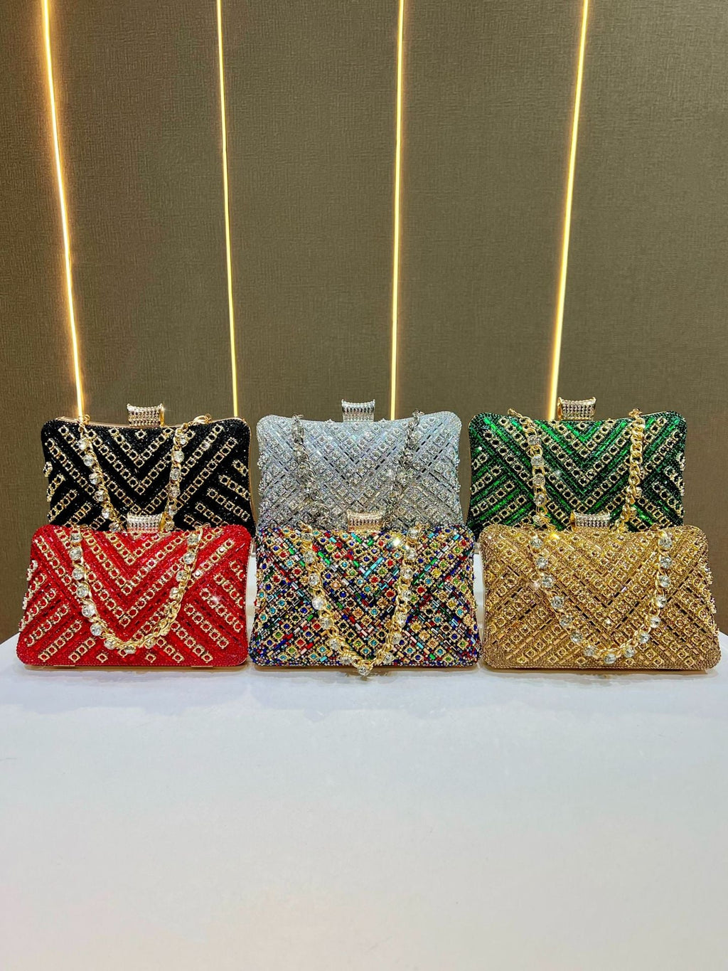 Luxury Rhinestone & Pearl Encrusted Evening Clutch - Elegant Geometric Pattern Party Purse with Detachable Chain Strap
