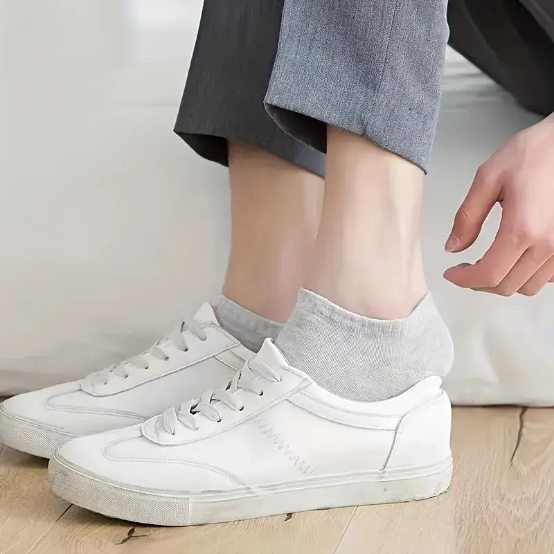 Unisex Low-Cut Ankle Socks | Breathable Cotton Blend Athletic Comfort | Multi-Color Daily Essentials