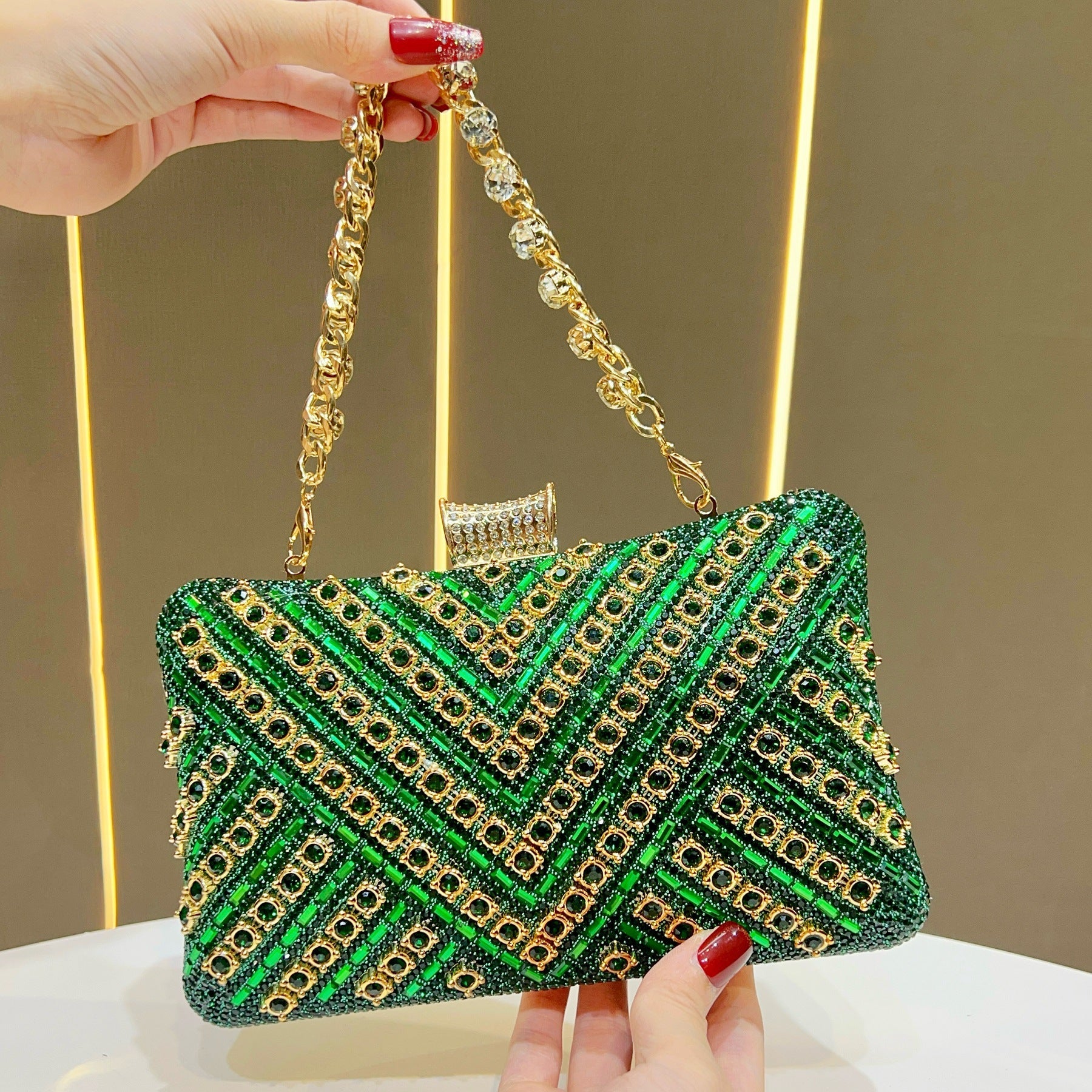 Luxury Rhinestone & Pearl Encrusted Evening Clutch - Elegant Geometric Pattern Party Purse with Detachable Chain Strap