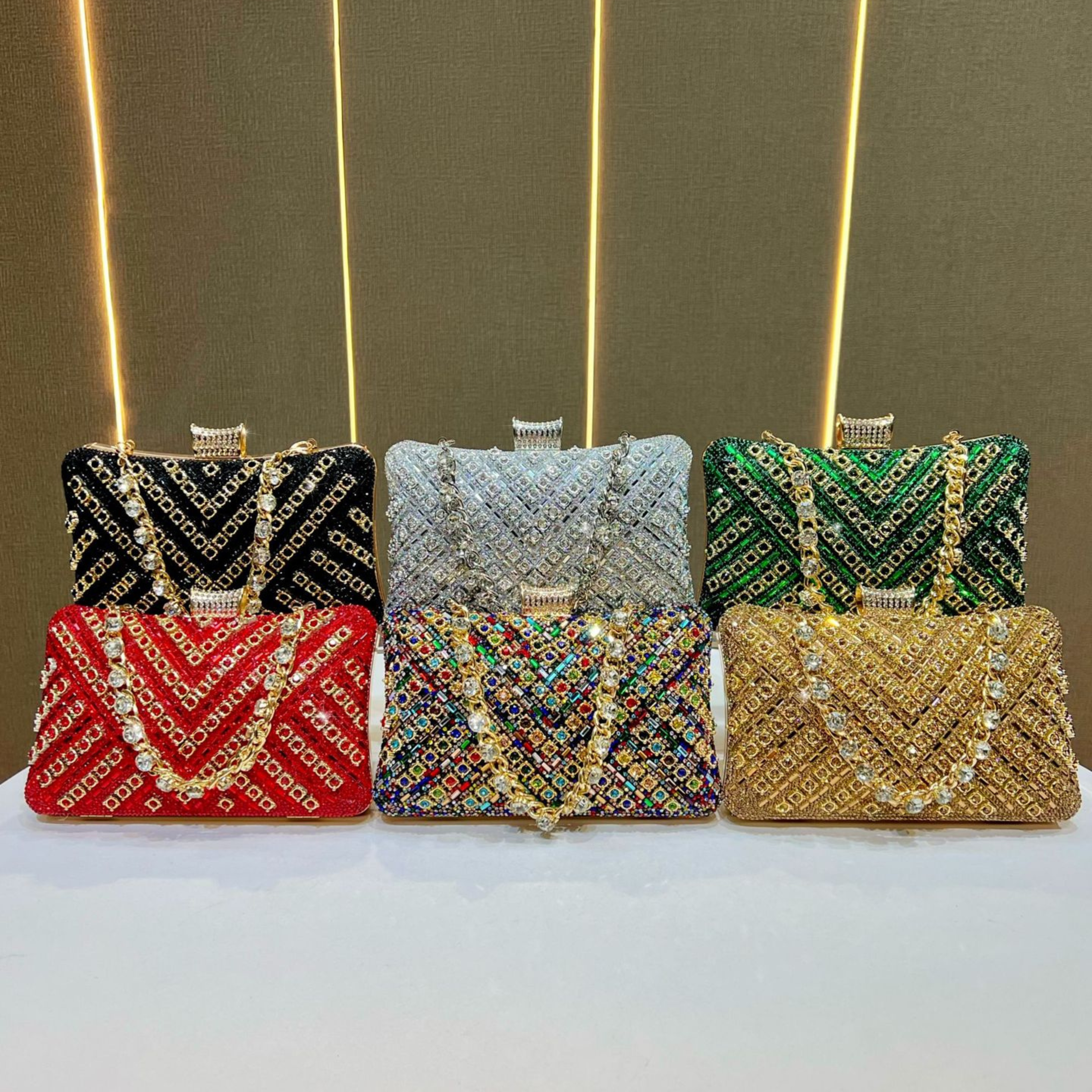 Luxury Rhinestone & Pearl Encrusted Evening Clutch - Elegant Geometric Pattern Party Purse with Detachable Chain Strap